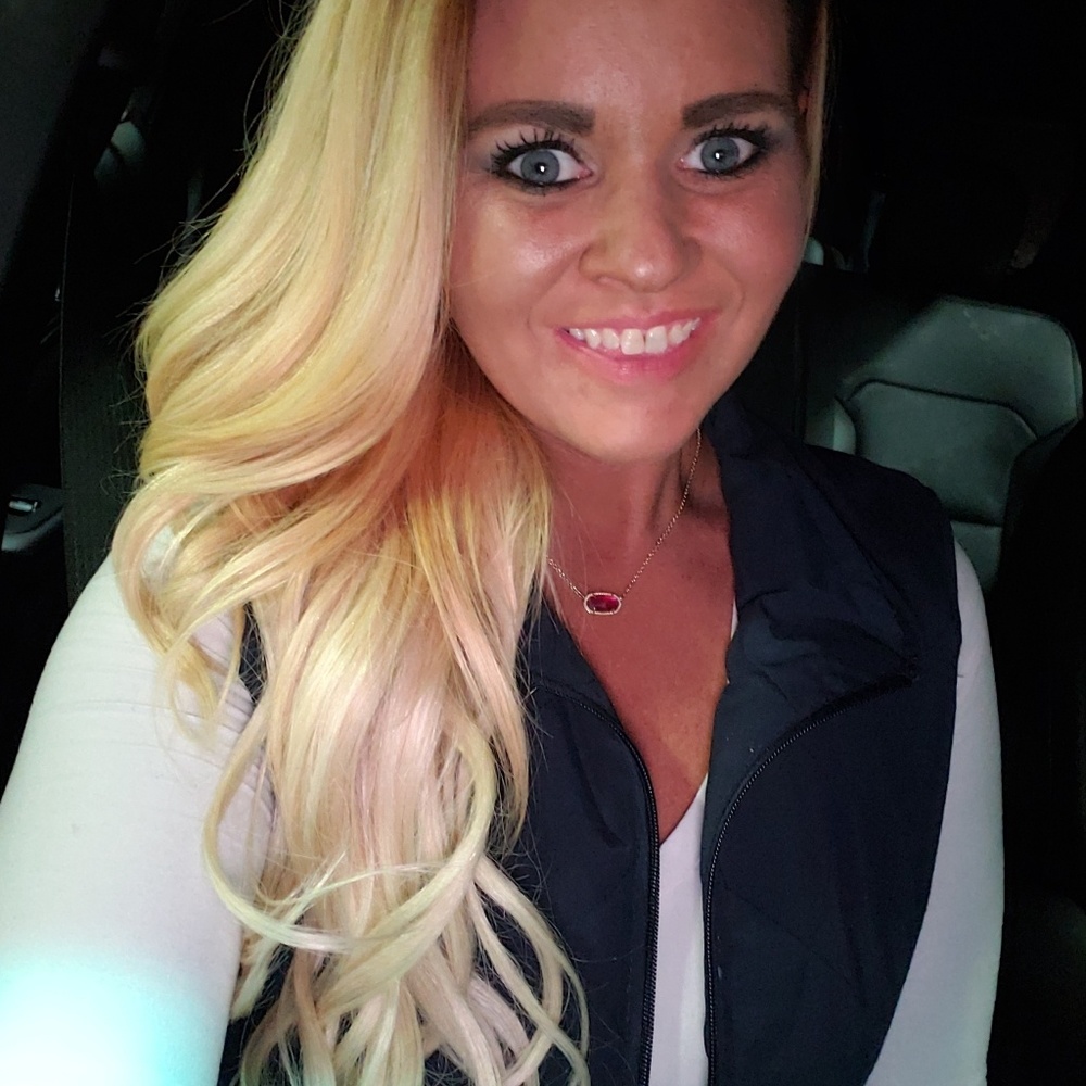 Meet your Posher, Jennifer